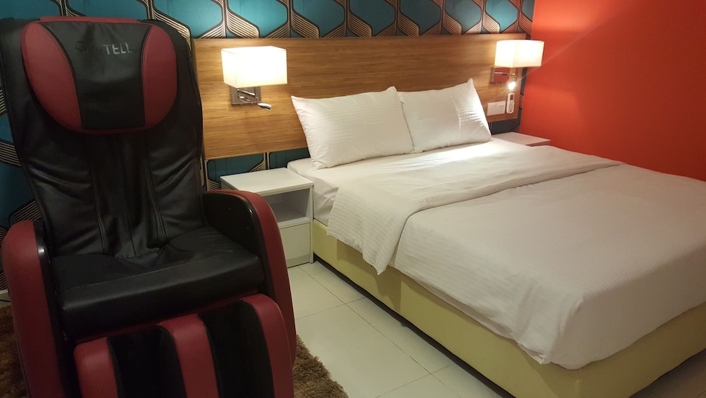 Sovotel Boutique Hotel at Uptown 101 18/57