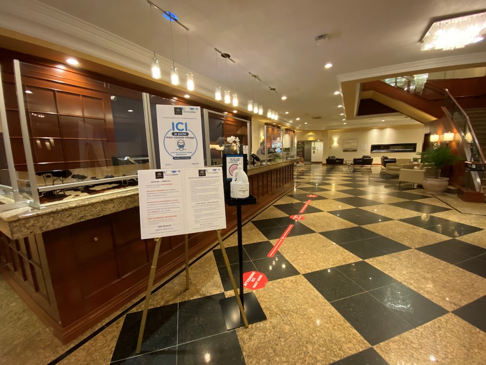 Hotel Universel Montreal 6/50