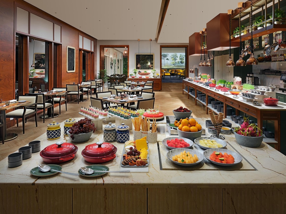 PARK HYATT CHENNAI 55/73