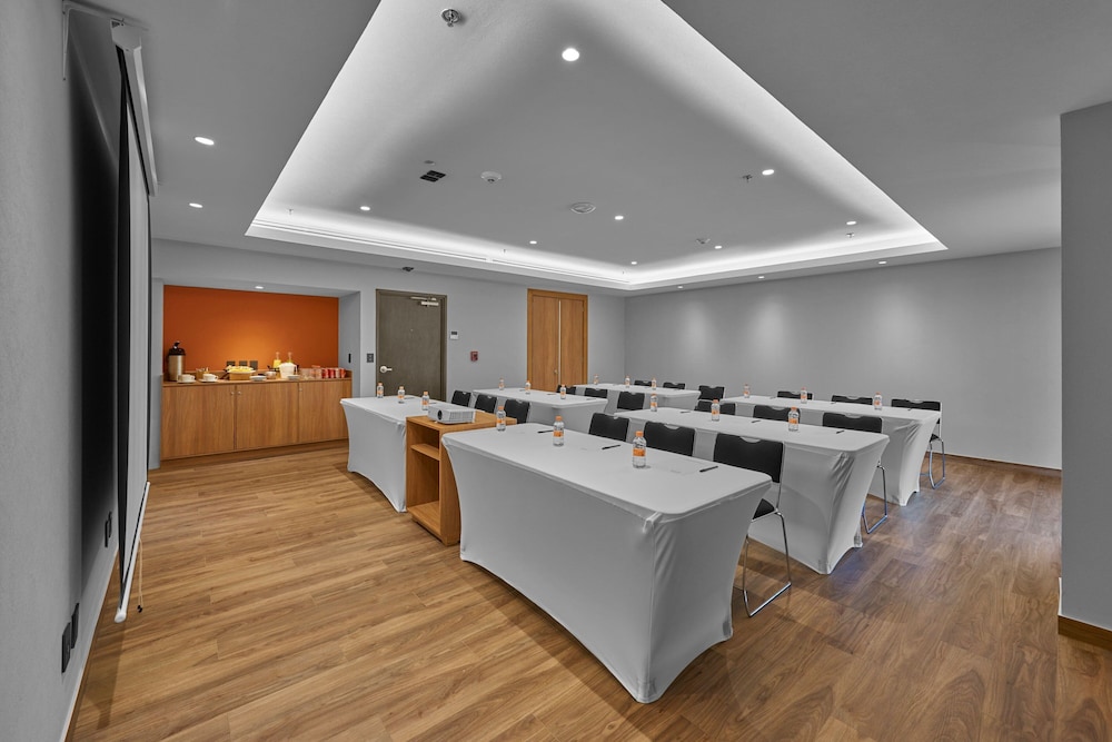 City Express Plus by Marriott Mazatlan 61/64