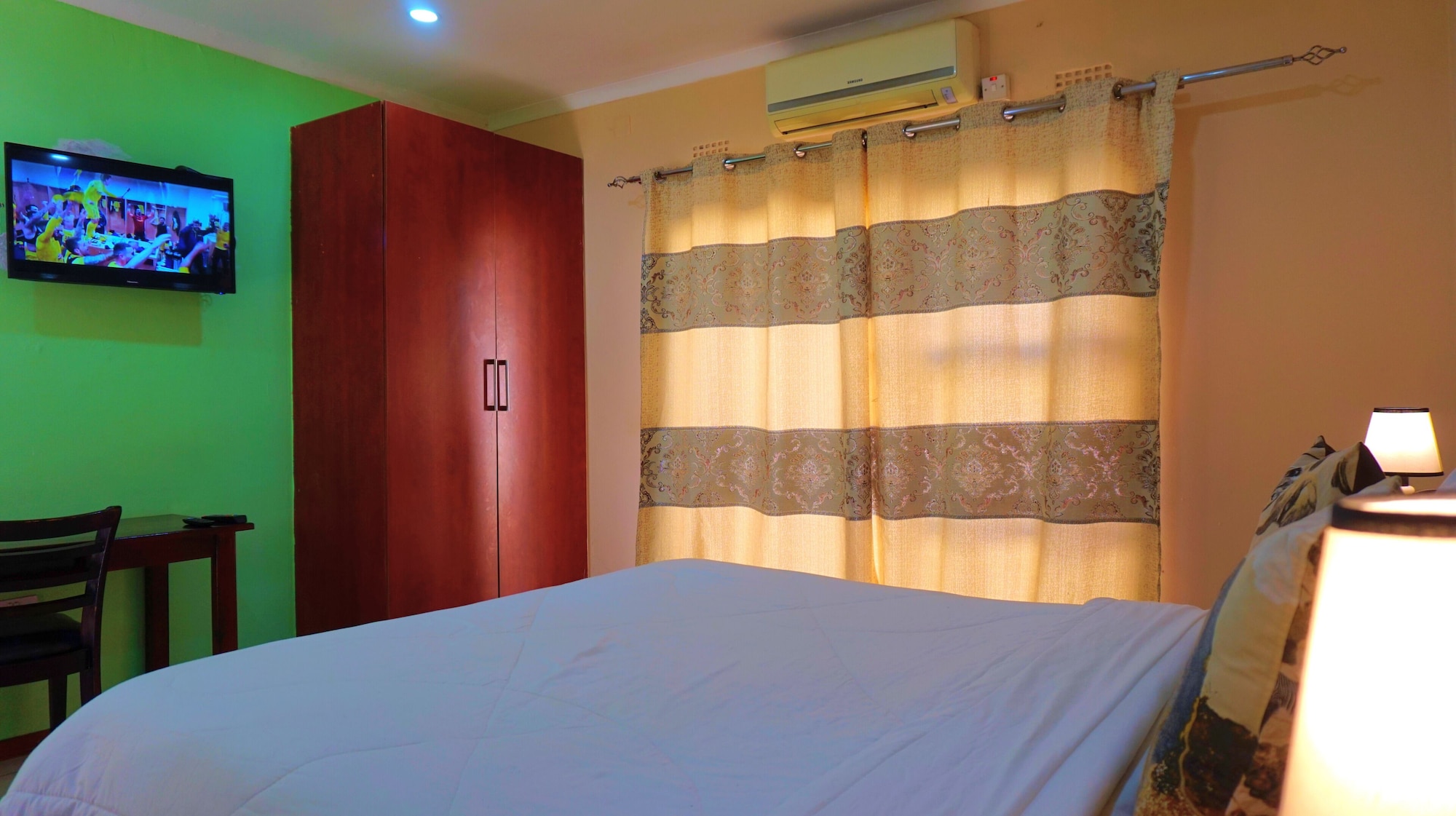 1 Bedroom, Executive, Double Bed, Pool View, Tasha Lodge 6/9