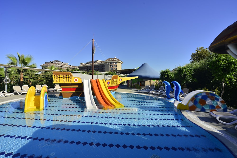 Sunmelia Beach Resort Hotel & Spa 33/50