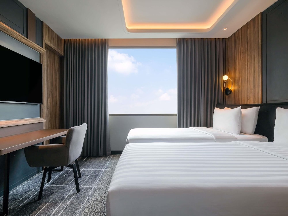 Mercure Tangerang Centre 6/32