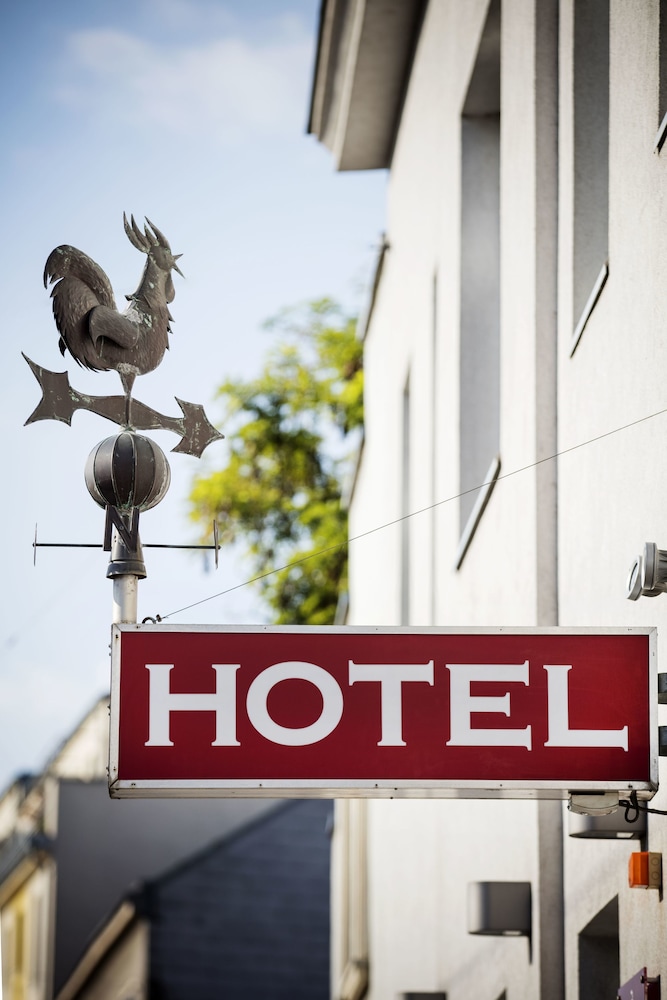 Hotel Hahn 3/43