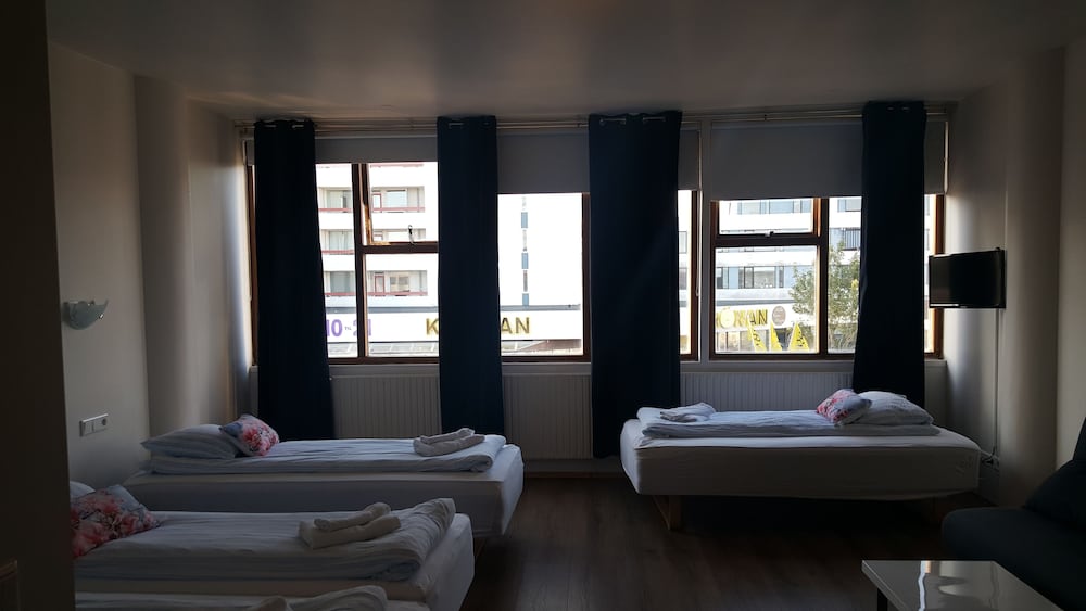 ICELAND COMFORT APARTMENTS 40/68