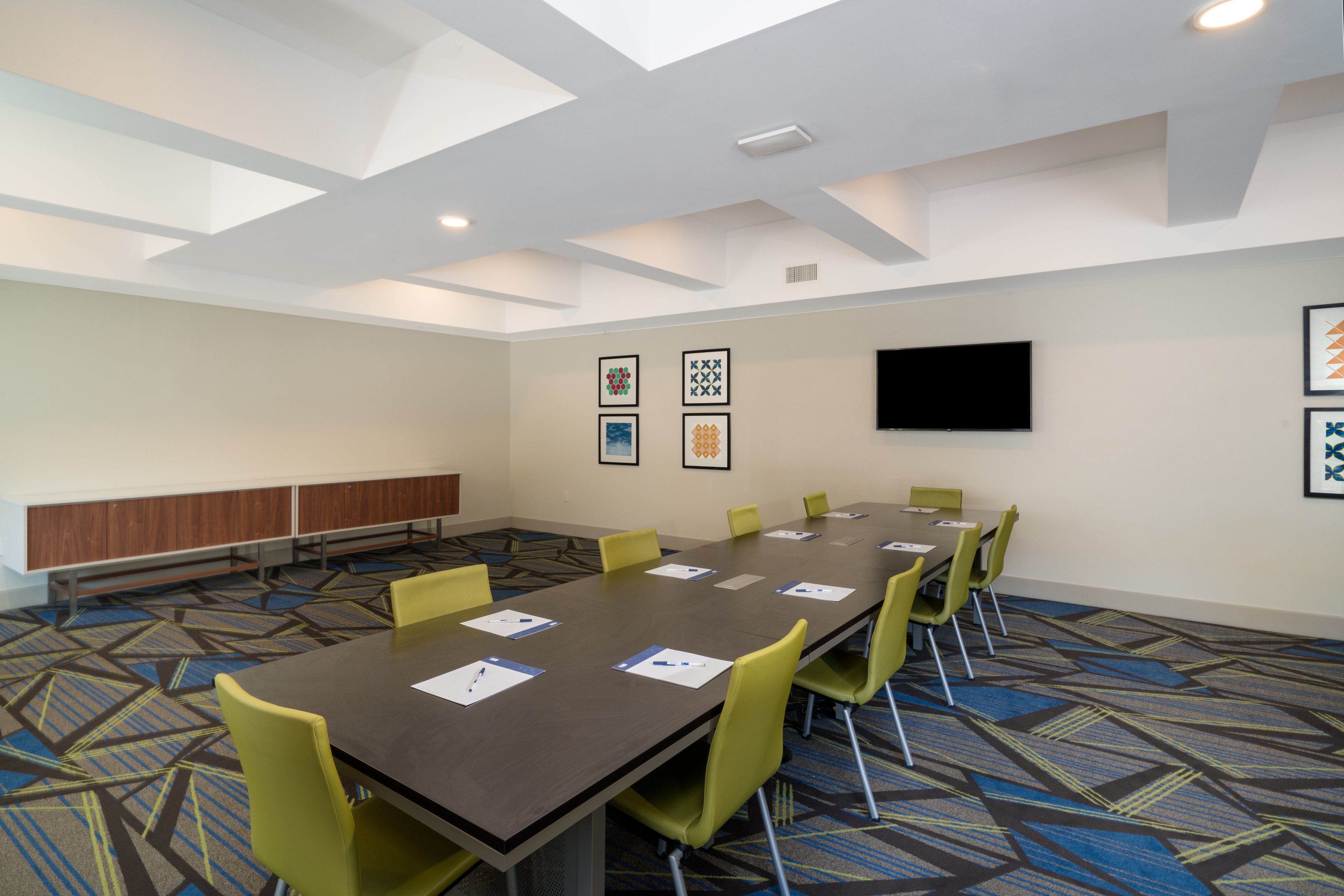 Holiday Inn Express And Suites Dahlonega University Area, an IHG Hotel 56/60