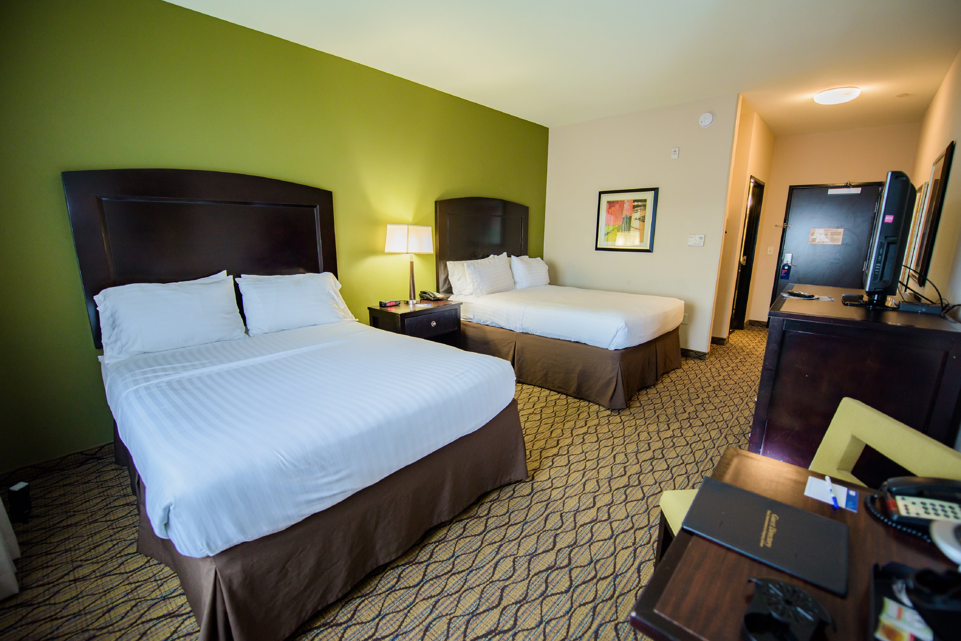 Holiday Inn Express Hotel & Suites Tulsa South Bixby 13/50
