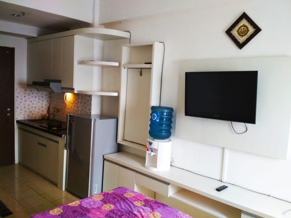 The Suites Metro Apartment Desta Farispro 31/37
