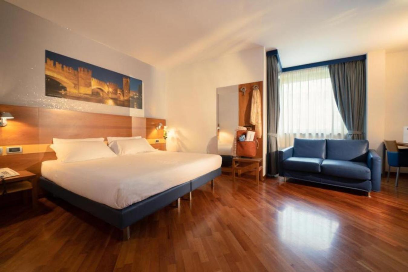 Classic, Triple, Chair Bed