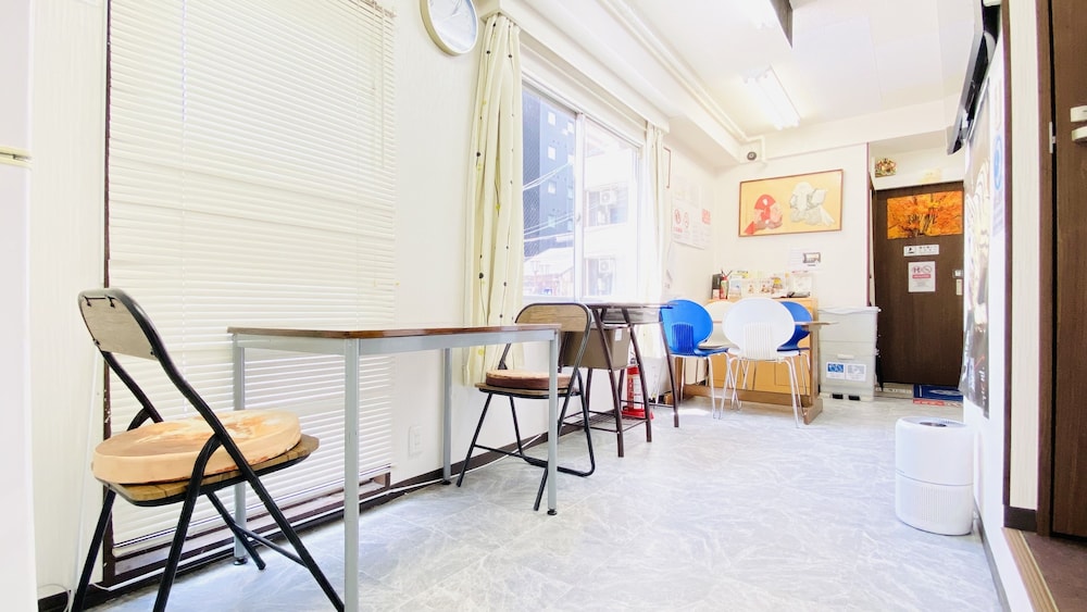 GUEST HOUSE Bs Five II 32/50