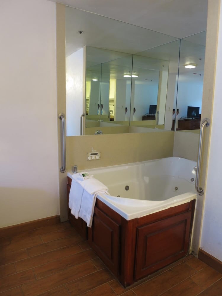 Country Inn 27/64