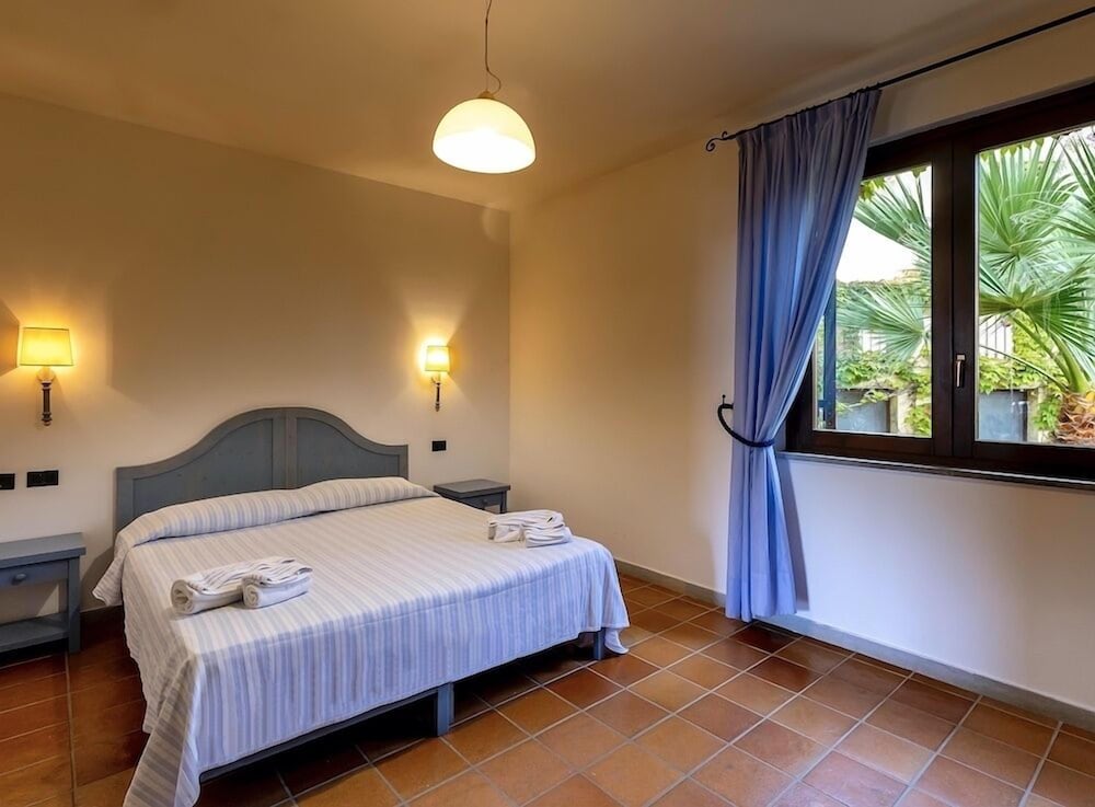 Villaggio Cala Mancina 25/68