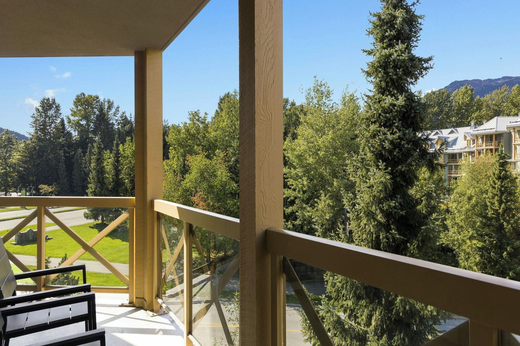 Suite, Resort View