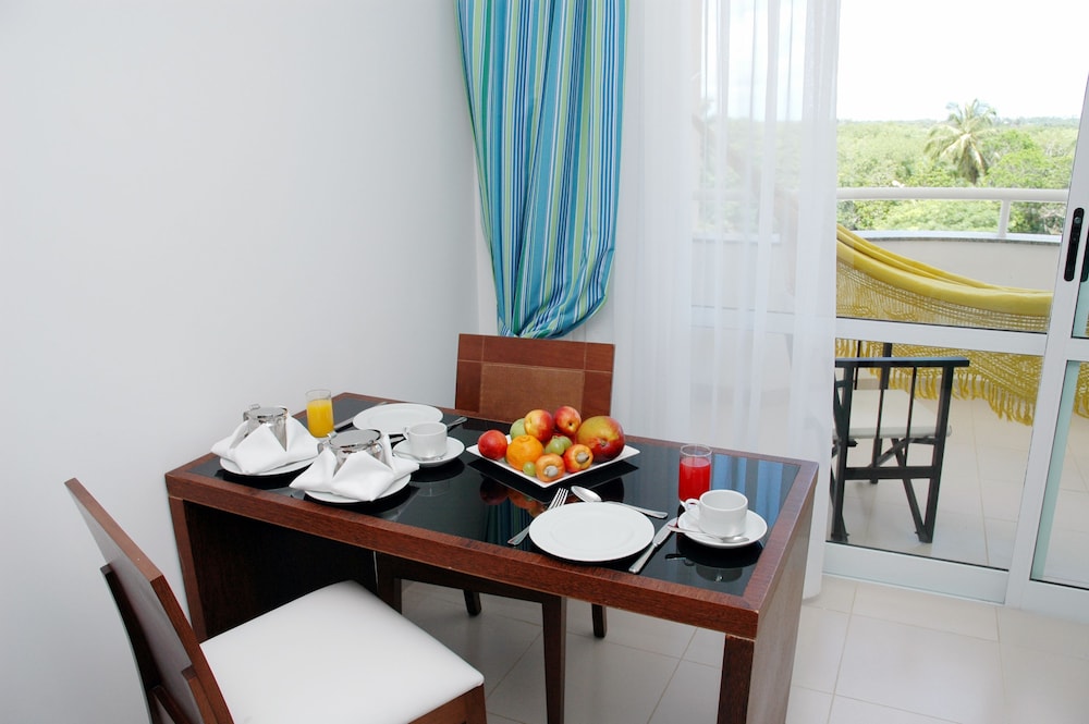 Bahia Plaza Hotel 46/66