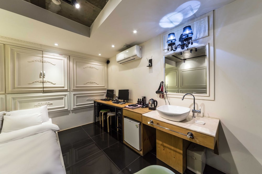 Hotel Yaja Yeongdeungpo 34/50