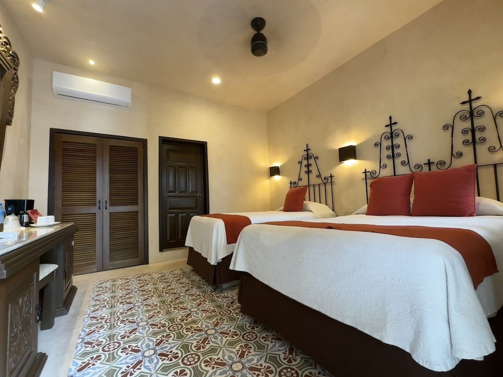 غرفة قياسية بسرير مزدوج وسرير فردي، El Meson Del Marques 6/10