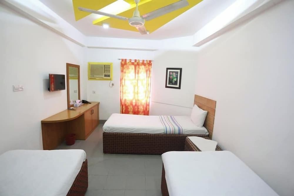 Nagar Valley Hotel 29/50