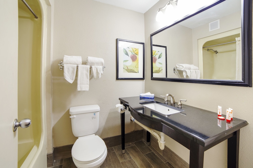 Wingate by Wyndham Columbia/Fort Jackson 47/50