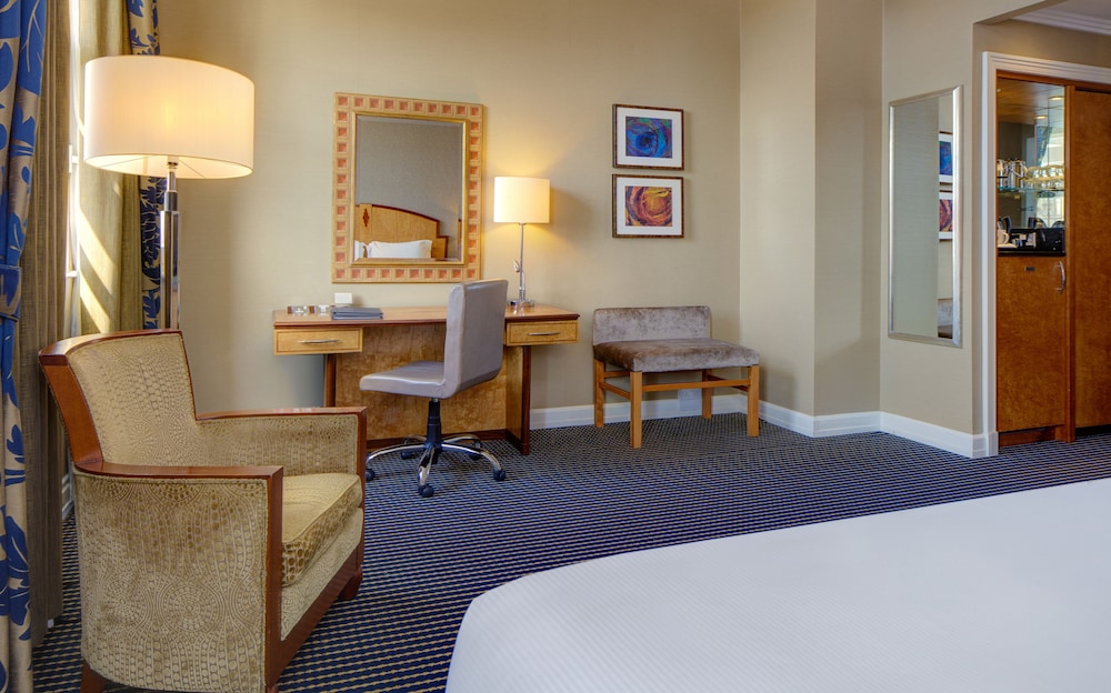 Hilton London Paddington 29/84