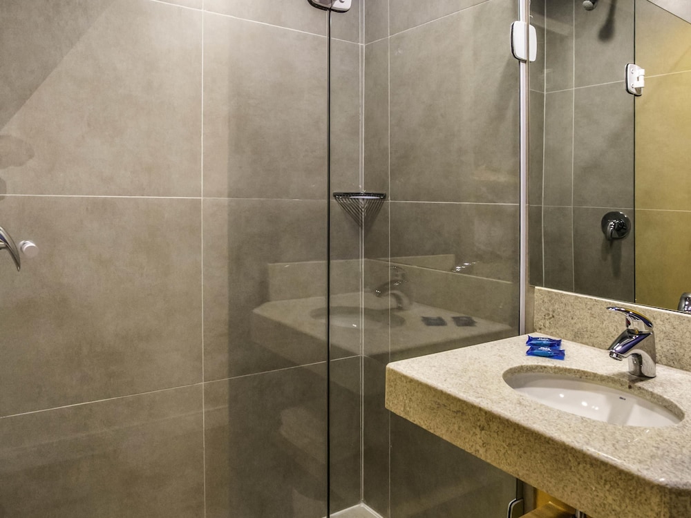 ibis budget Uberlandia 64/67