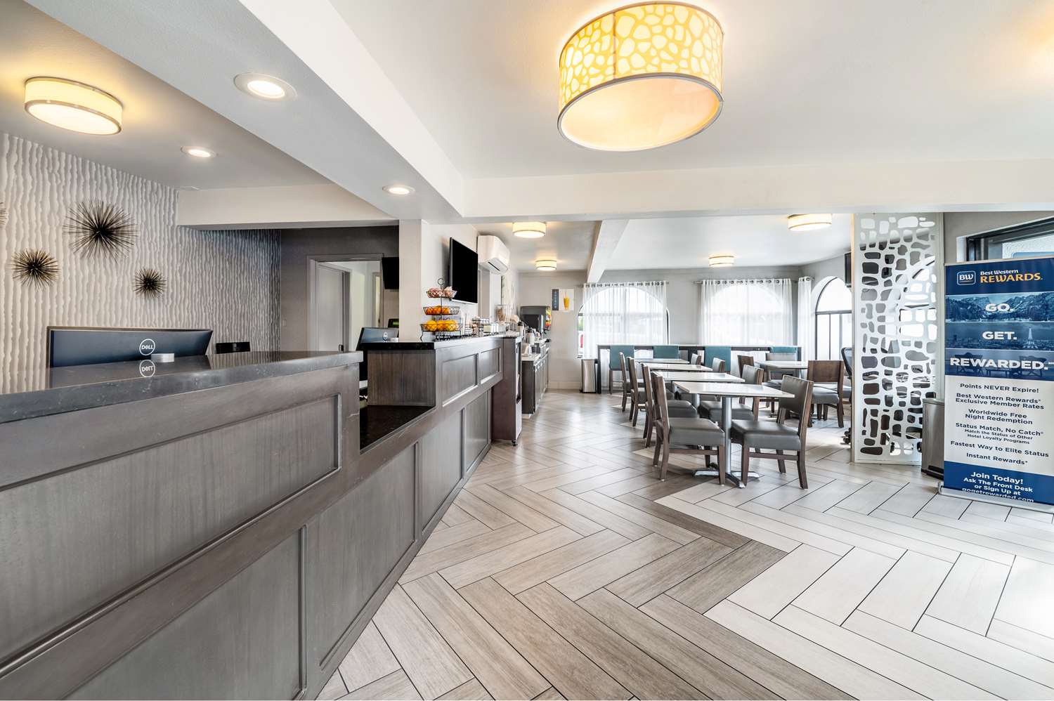 Best Western Los Alamitos Inn & Suites 11/38