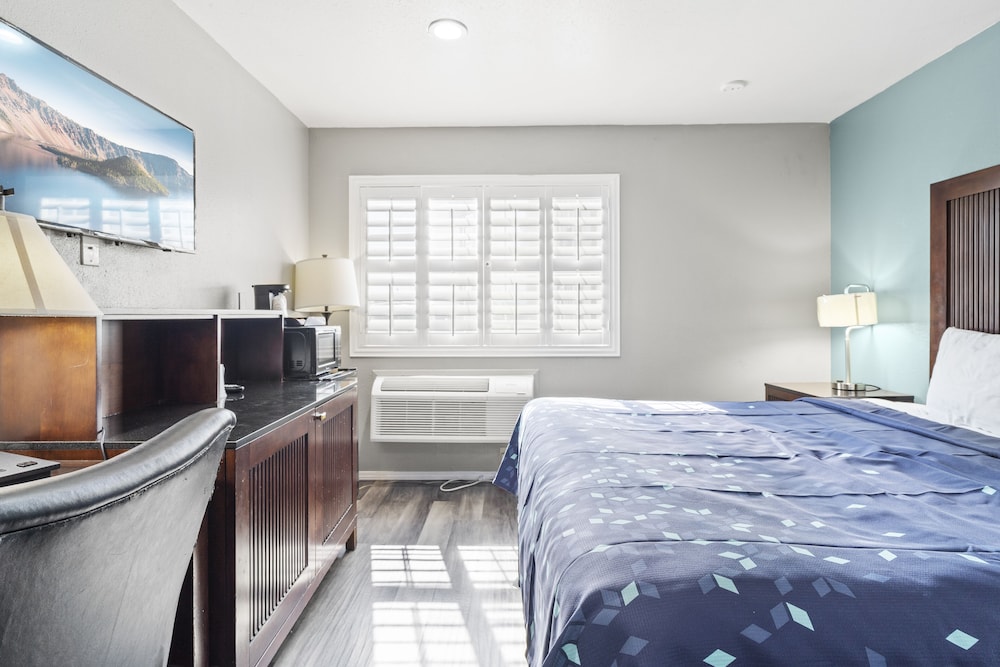 Travelers Inn Medford 29/58