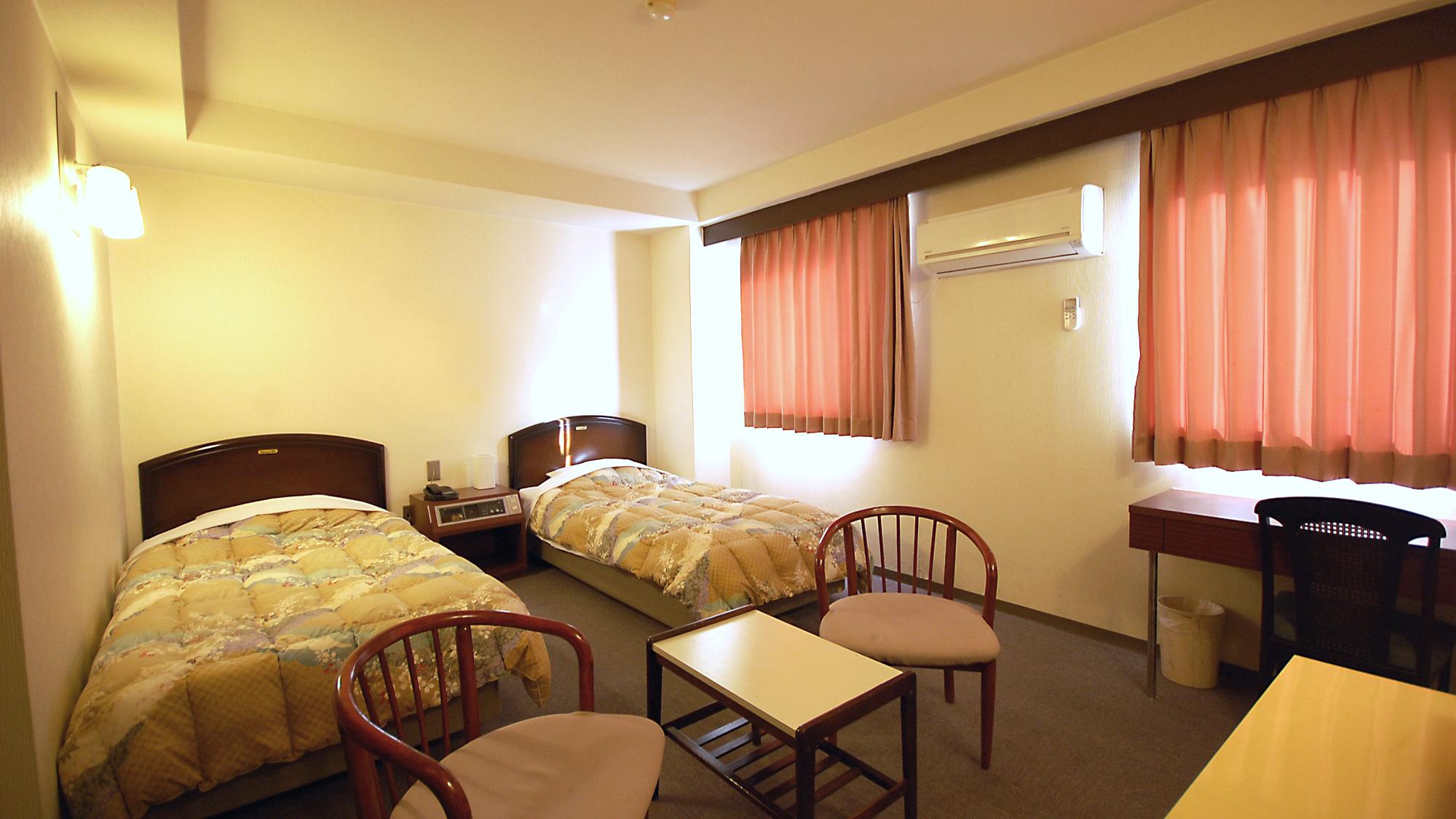Purple Hotel Futsukaichi 4/9