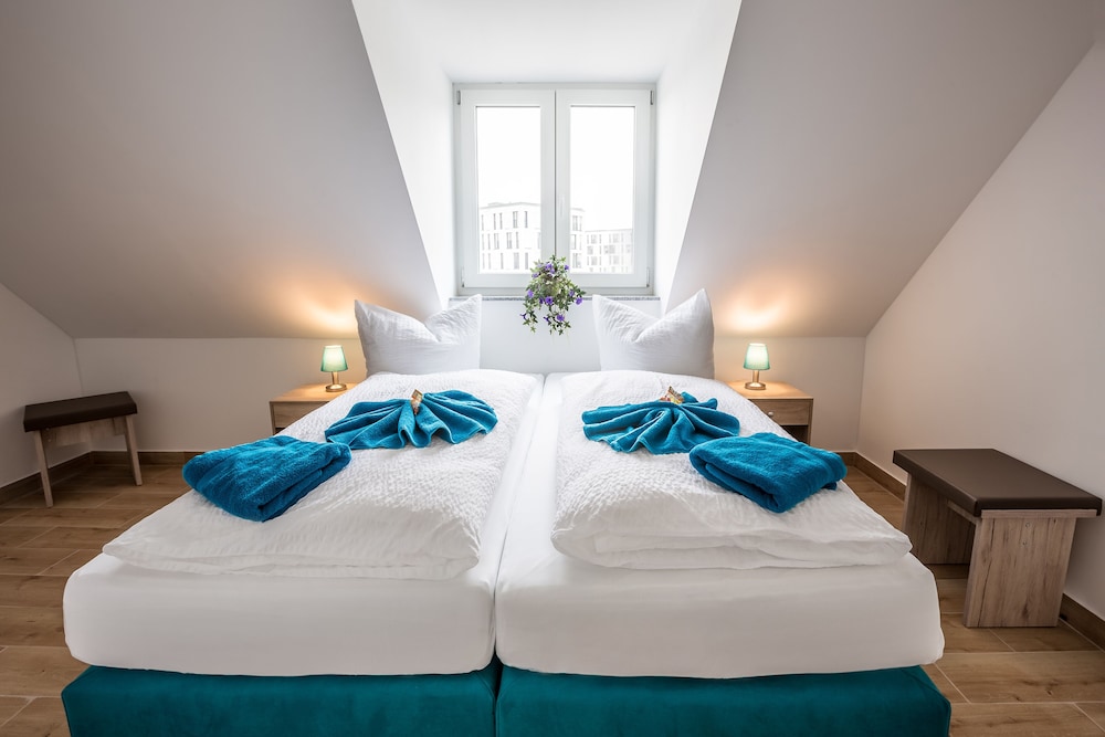 Hotel Ludwig 12/48