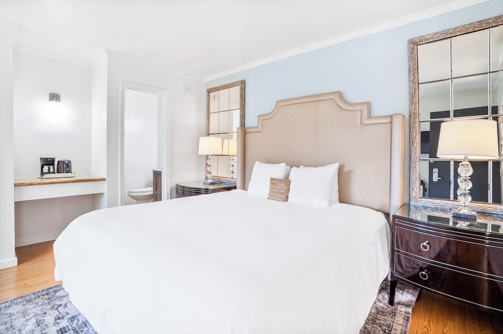 Pacific Crest Hotel Santa Barbara 16/50