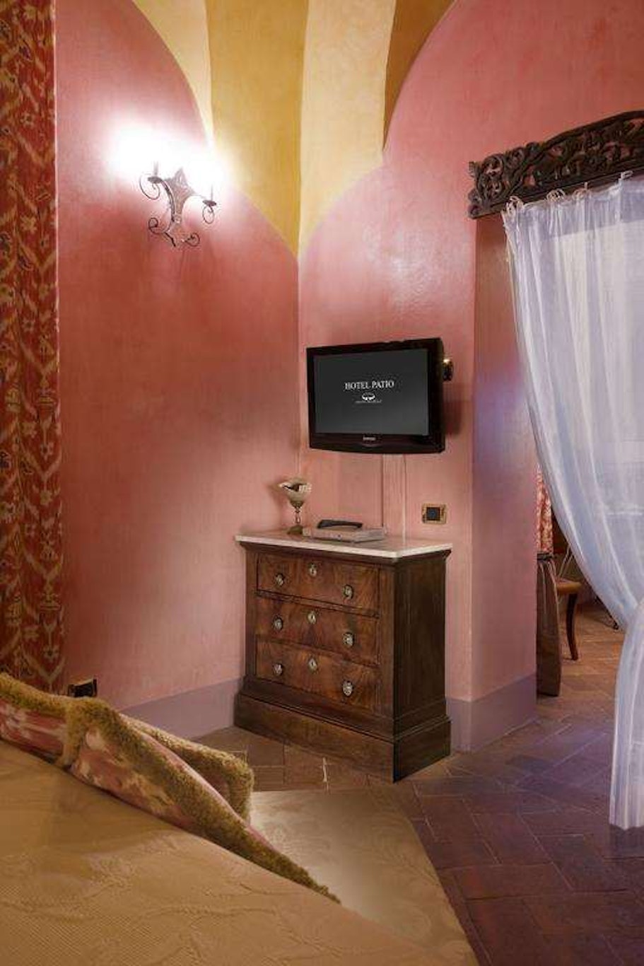 Graziella Patio Hotel 7/63