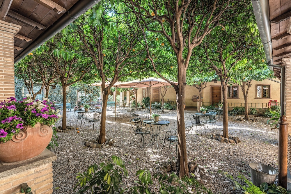 Hotel Santa Maria 60/67