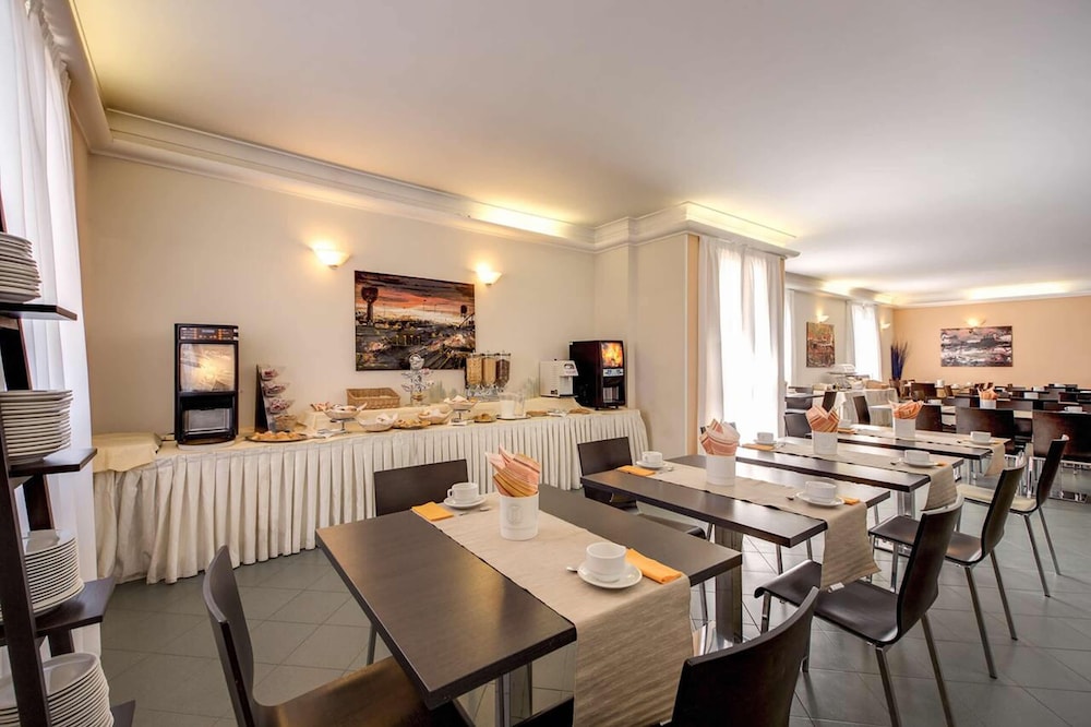 Hotel Alba Roma 11/18