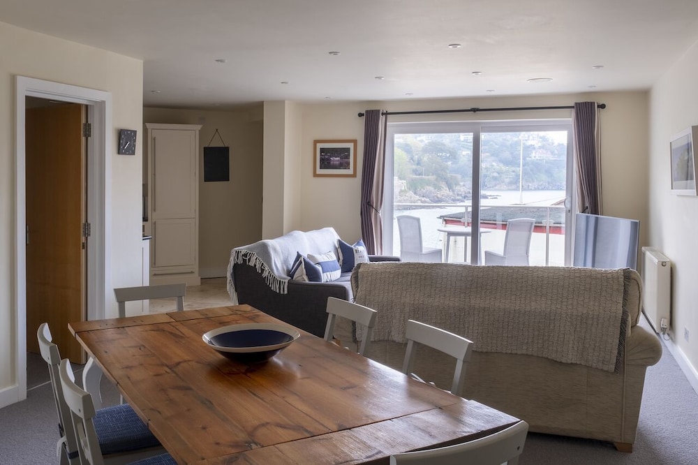 South Sands Hotel 14/50
