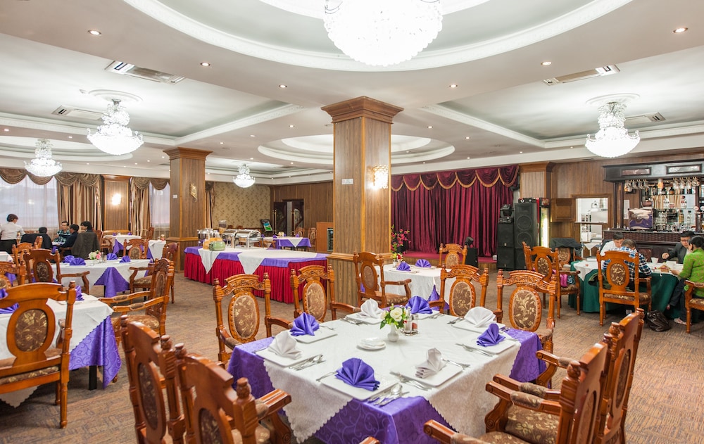 Ub City Hotel 41/50