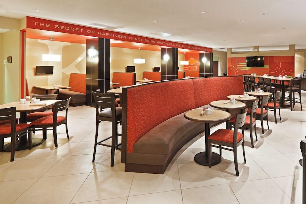 Holiday Inn Oklahoma City Airport 58/81