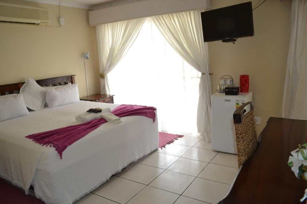 Kamogelo Guest House 9/47