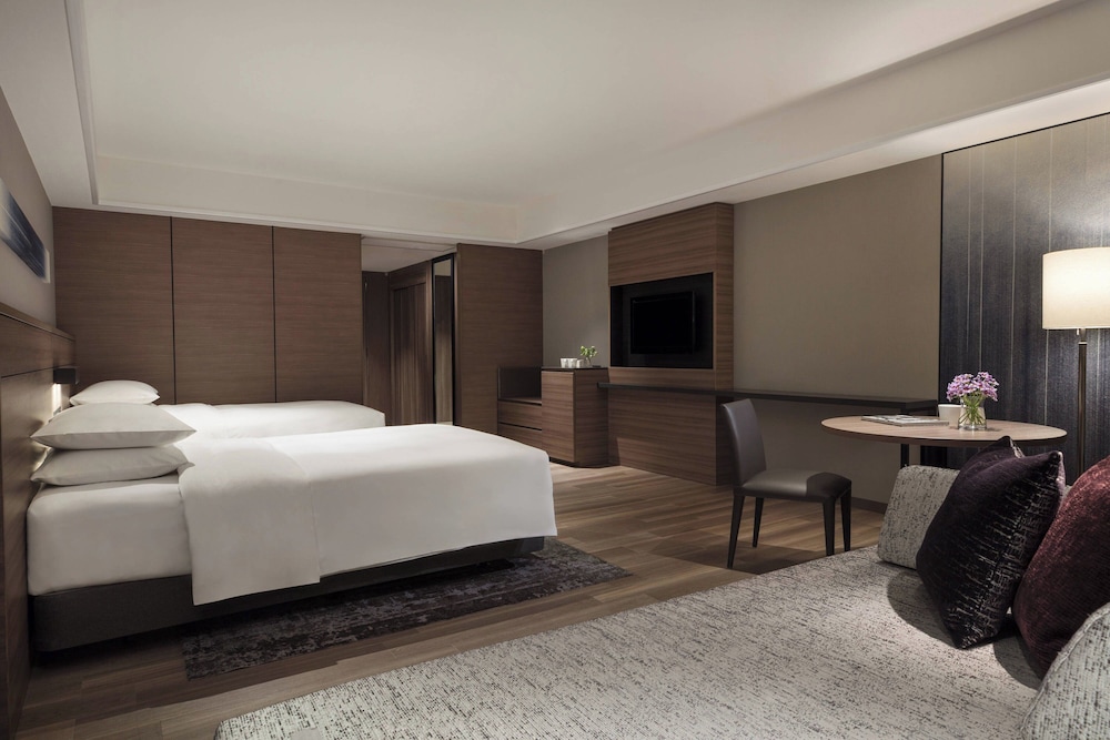غرفة سوبيريور بسرير كينج بإطلالة على الحديقة، Nanki-Shirahama Marriott Hotel 4/5