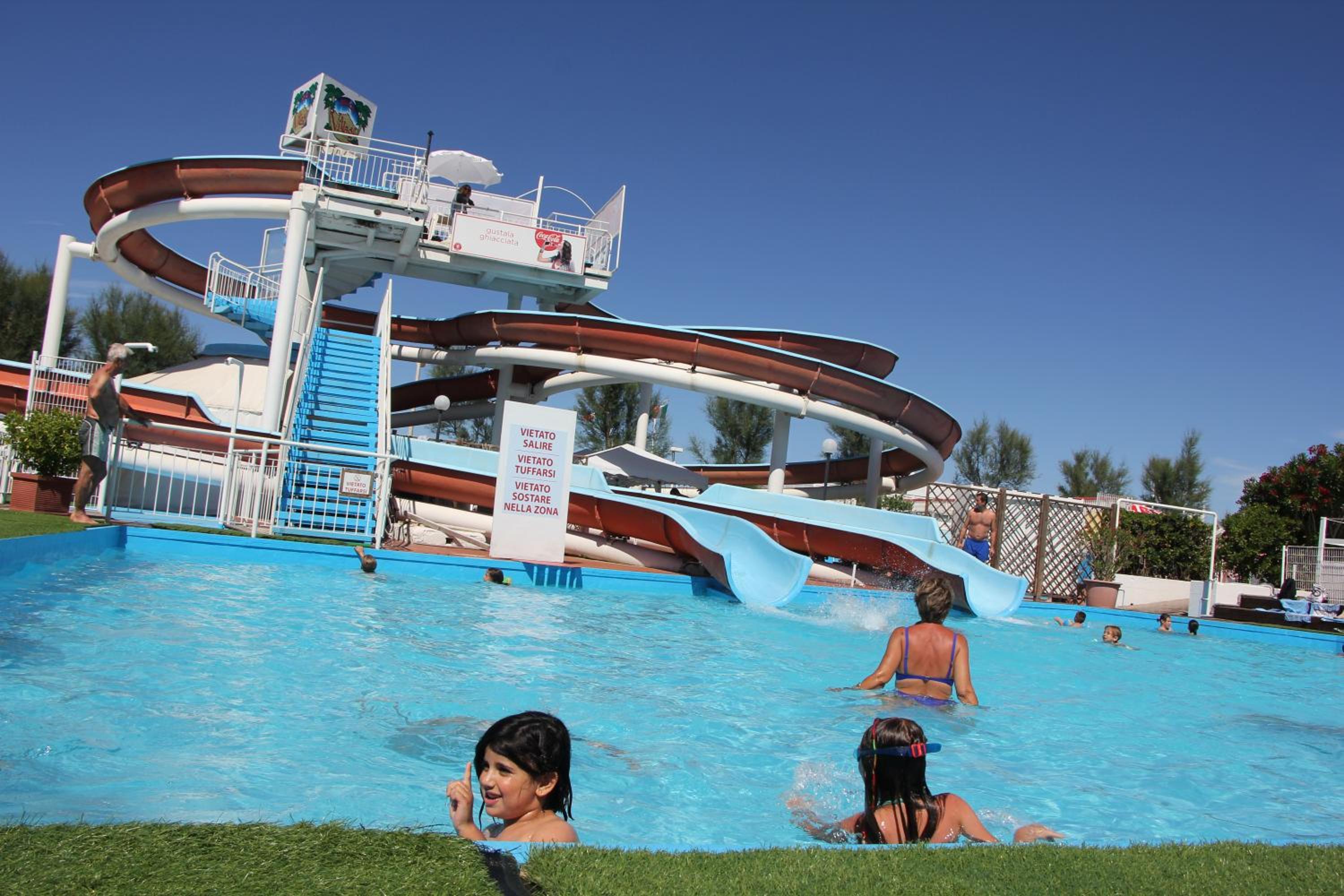 Hotel Lara 41/50