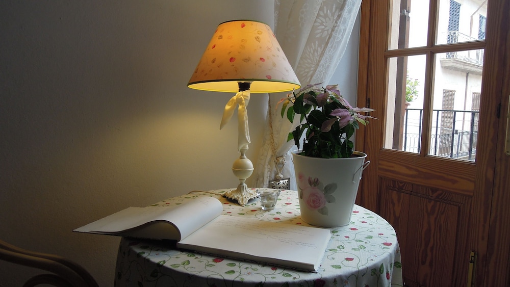 HOSTAL CAN TIU 28/58