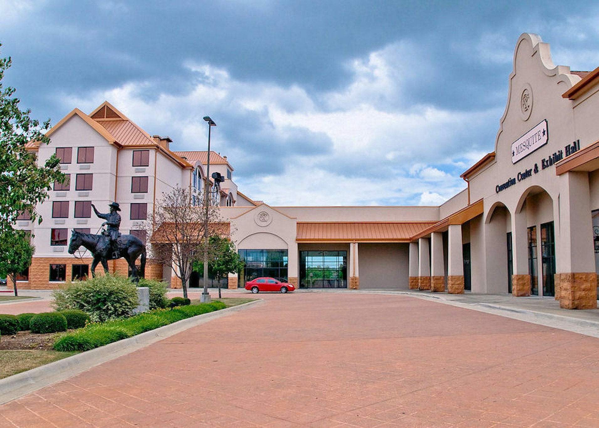 Hampton Inn & Suites Dallas-Mesquite 62/63