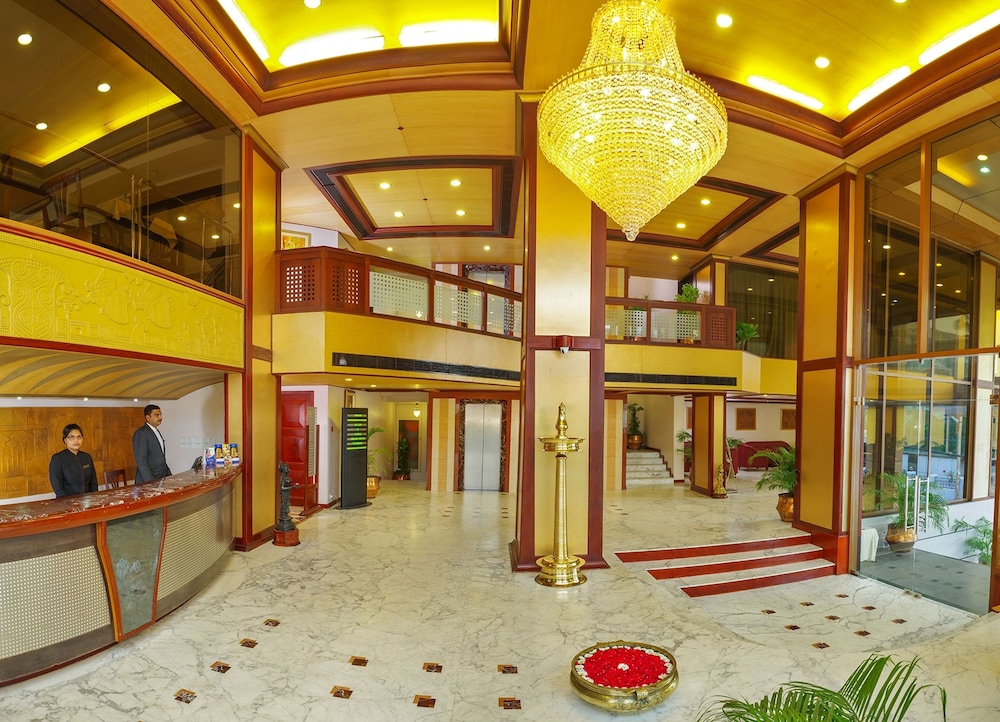 Classic Sarovar Portico 7/56