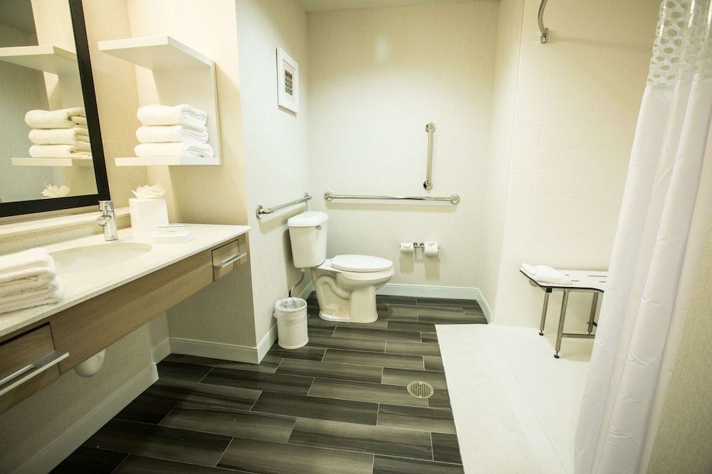 Hampton Inn & Suites Tempe/Phoenix Airport 26/68
