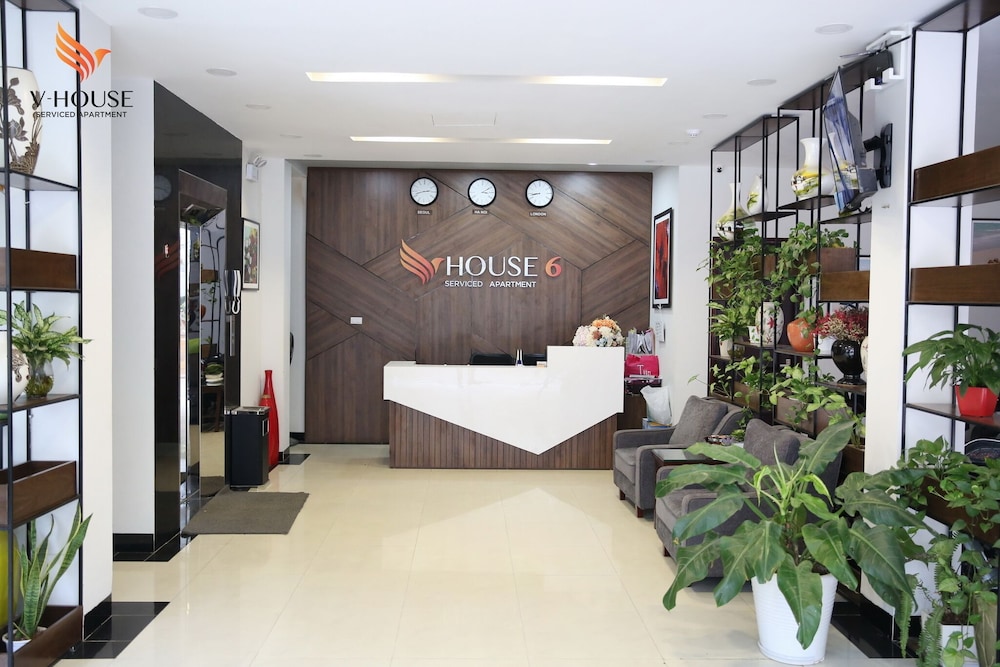 V House 6 Serviced Apartment 5/41