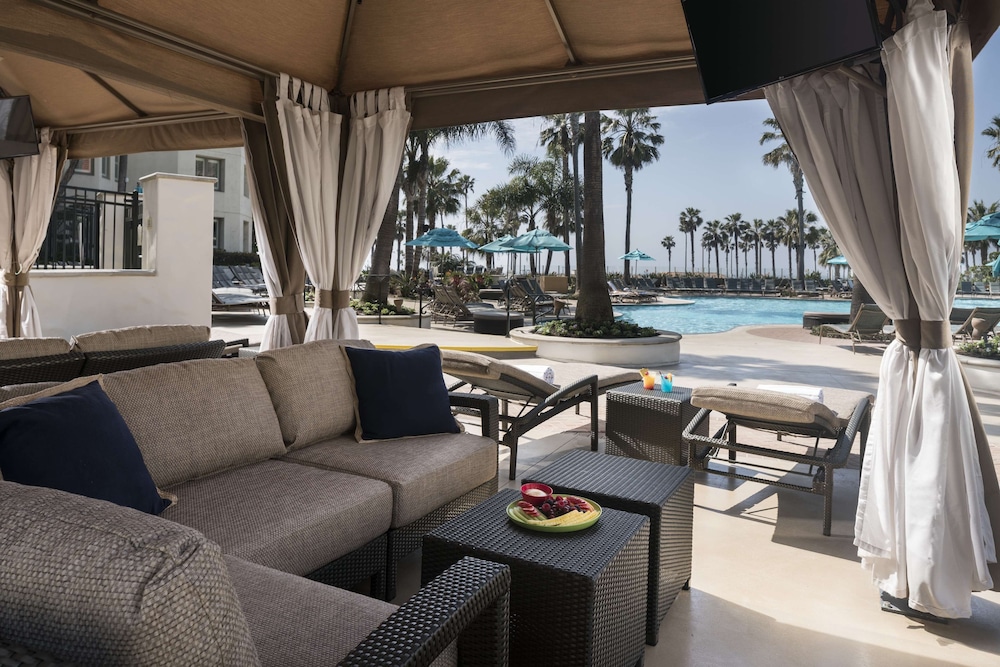 Hyatt Regency Huntington Beach Resort Spa 32/48