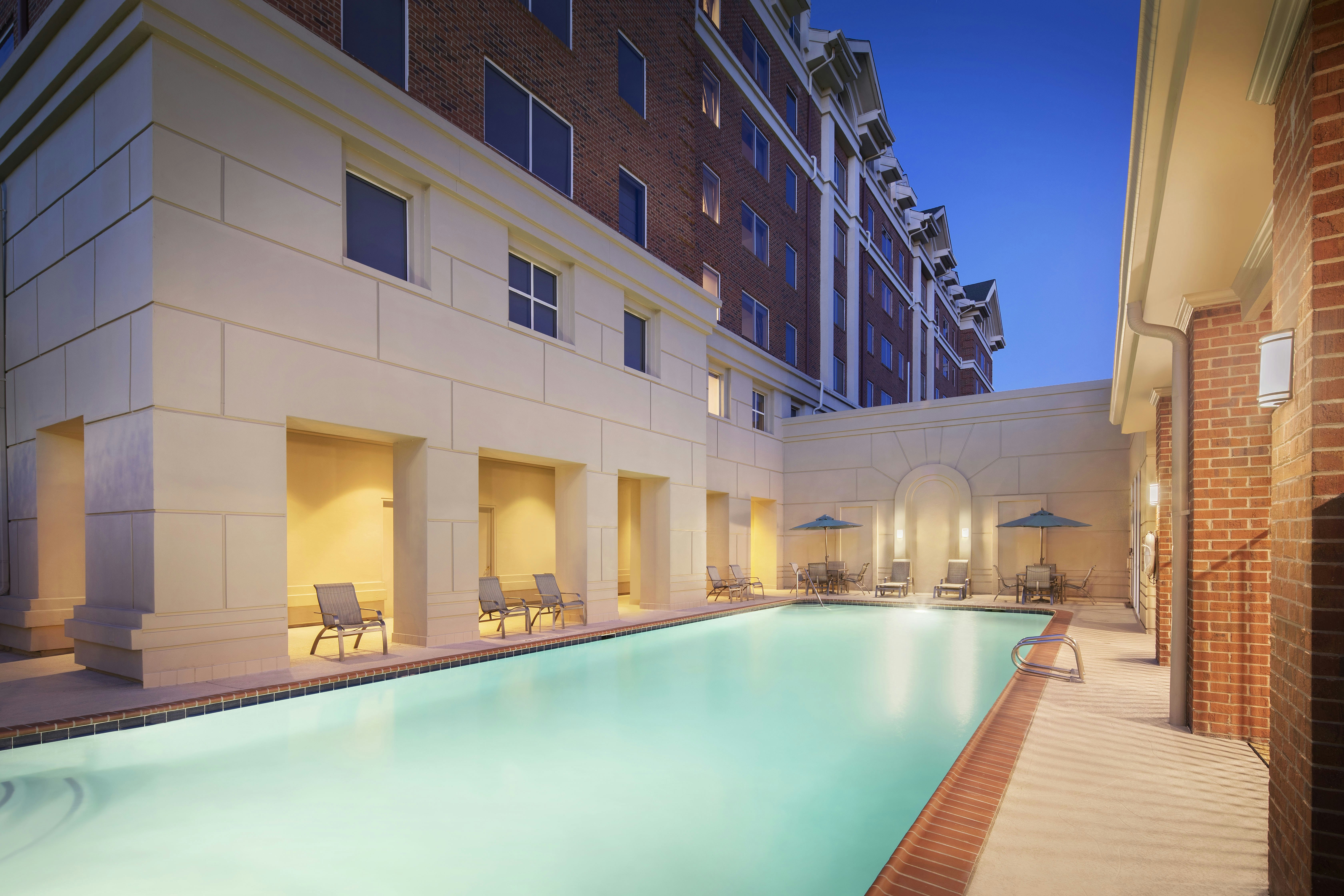 Doubletree Hotel Atlanta Roswell Alpharetta Area 73/75