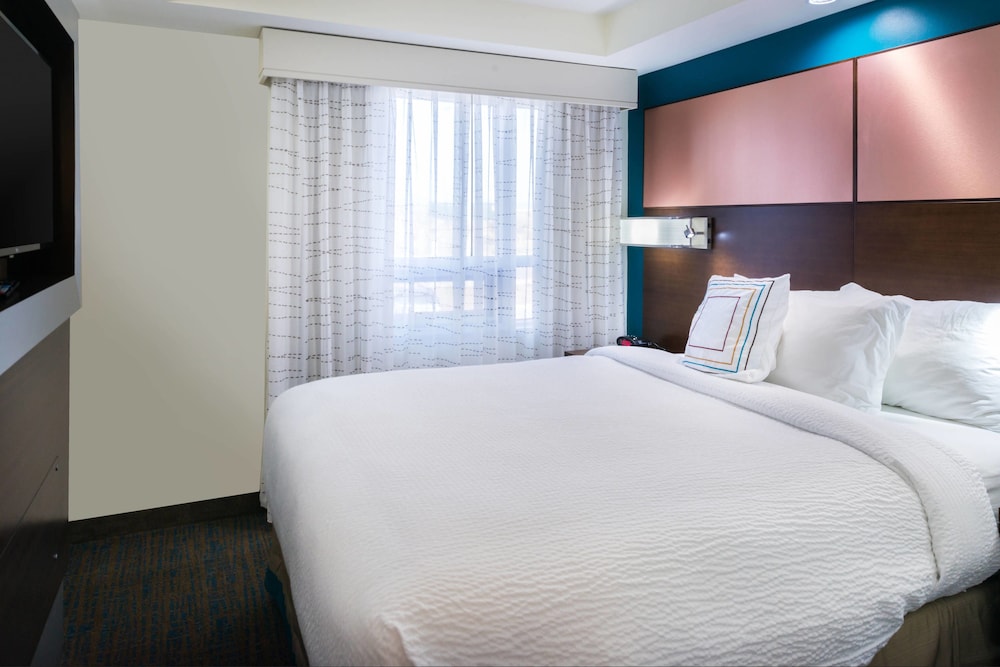 Residence Inn Temecula Murrieta 16/50