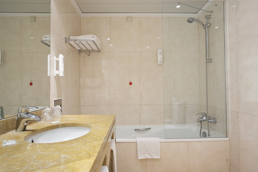 غرفة بريميوم، Holiday Inn Lisbon 4/5