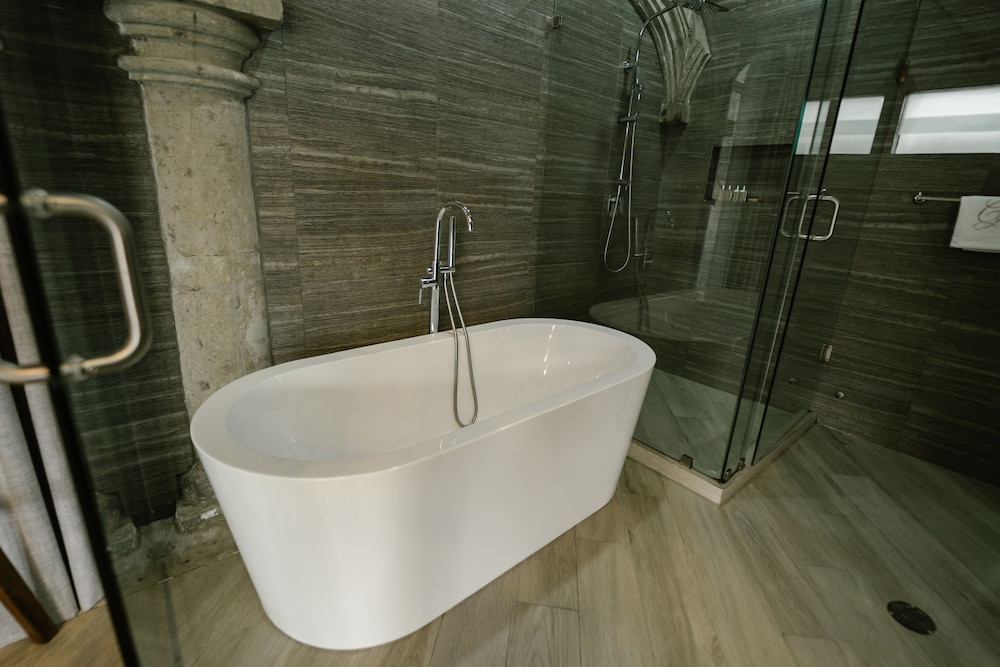 De Cantera Y Plata Hotel Boutique 48/50