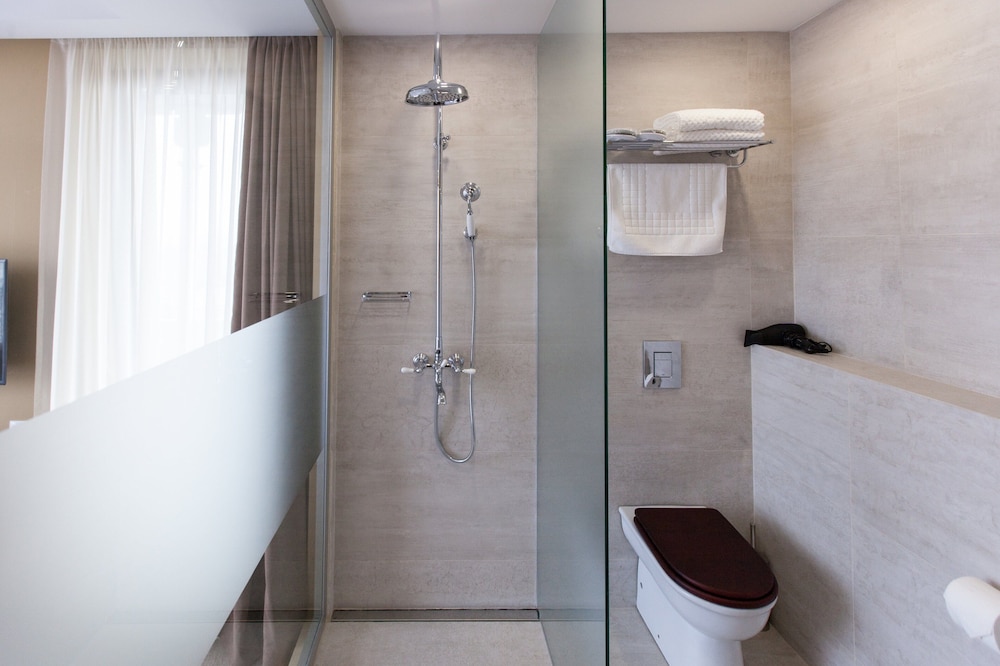 Amante Narikala Boutique Hotel 23/68