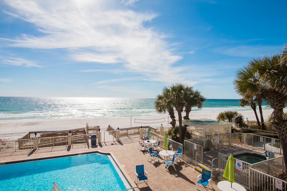 Beachside Resort 34/62